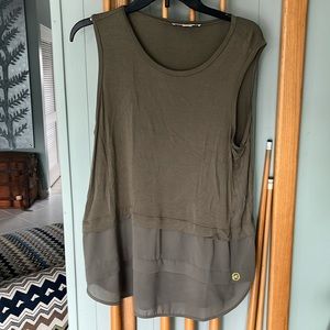 NWOT MICHAEL Michael Kors (L) Green Tiered Layered Tank Top